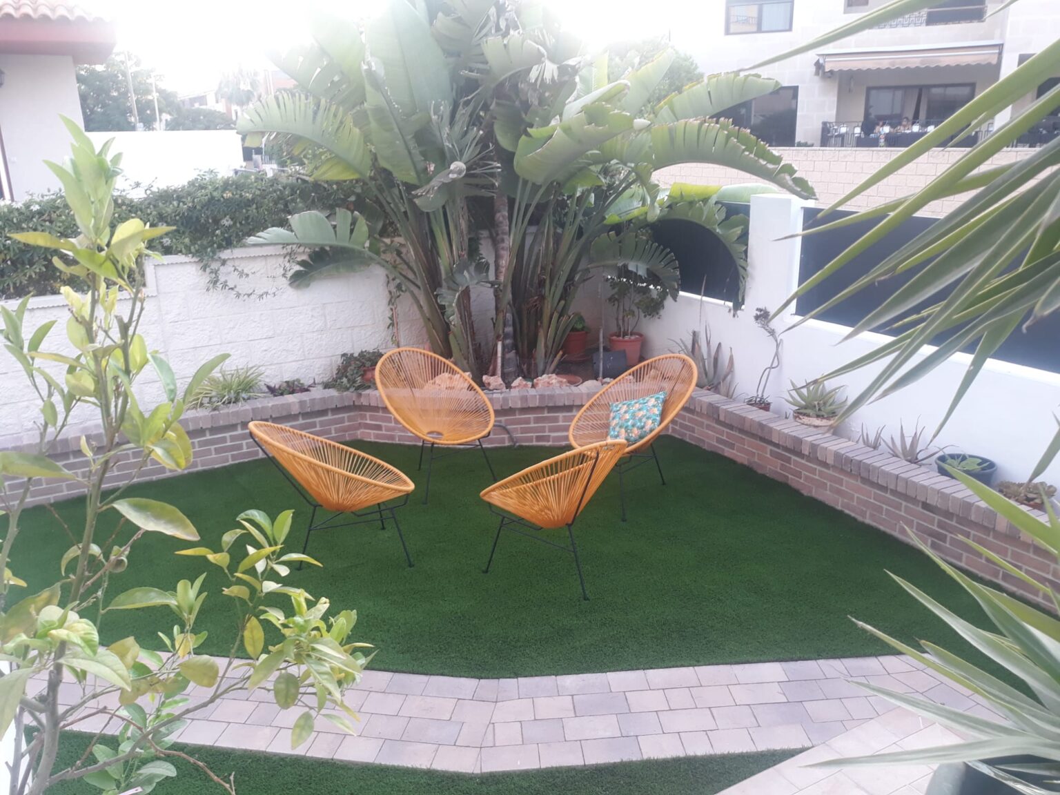 Empresa de jardineros profesionales para comunidades de vecinos en Moraira