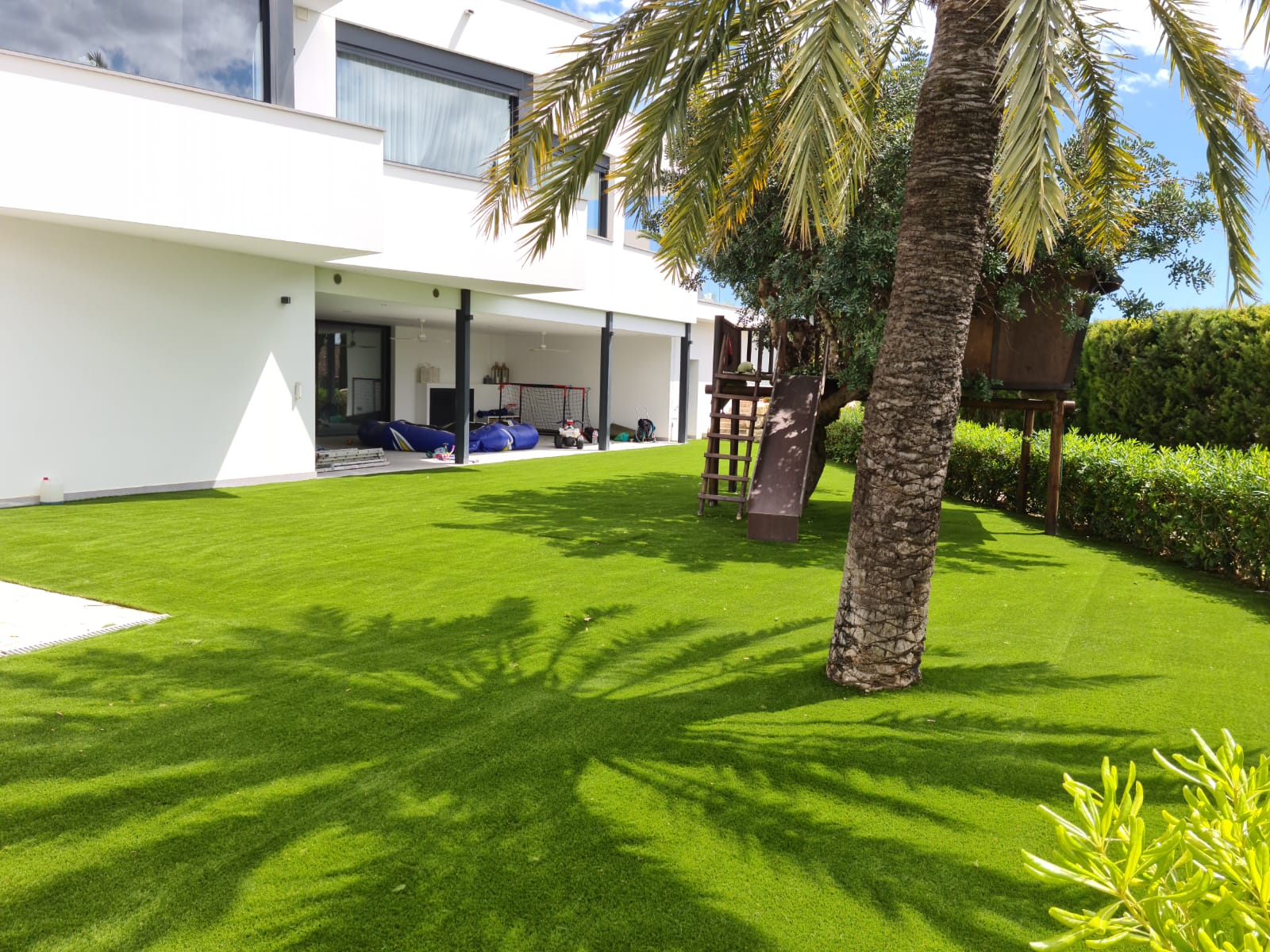 Allon Jardinería equipo especializado en diseño de jardines grandes o pequeños en Moraira